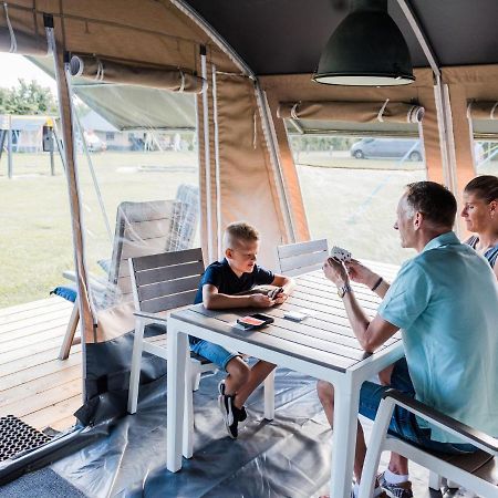 Nice Tent Lodge On A Campsite, Adjacent To The Forest, 27 Km From Luxembourg Medernach エクステリア 写真